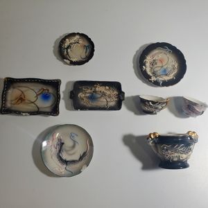 Vintage Pre-owned Miniature Dragon ware. 8 pieces total.